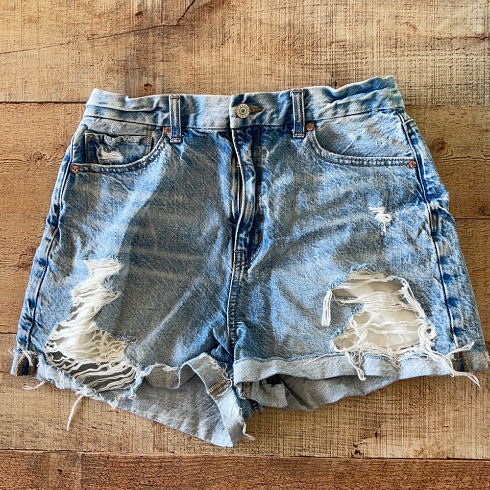 American Eagle Distressed Medium Wash Denim Shorts